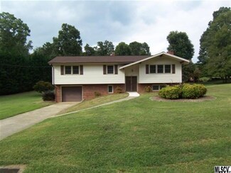 1618 Oakmont Dr, Lenoir, NC 28645