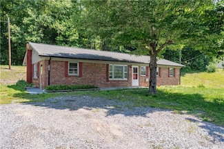 4362 Parsonsville Rd, Purlear, NC 28665