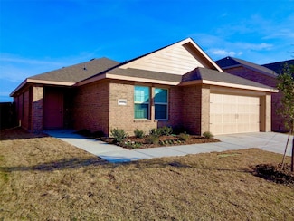 1806 Yale St, Farmersville, TX 75442