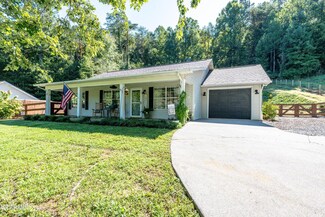 2256 Mcspadden Rd, Maryville, TN 37803