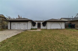 8720 Candlewood Dr, Oklahoma City, OK 73132