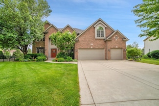 327 White Pines Ct, Oswego, IL 60543