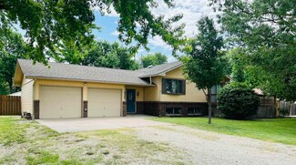 2152 Strassburg, Marion, KS 66861