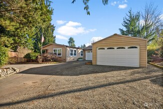 3085 Anderson Ave, Port Orchard, WA 98366