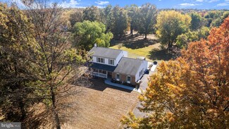 67 Barley Rd, Warminster, PA 18974