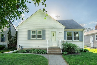 824 3rd Ave S, South Saint Paul, MN 55075