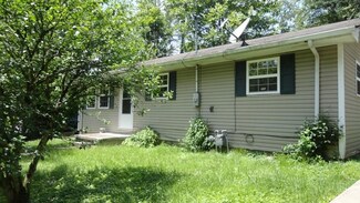 56 Hager Hill Loop, Hagerhill, KY 41222
