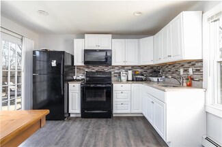 835 Great Rd Unit 1, North Smithfield, RI 02896