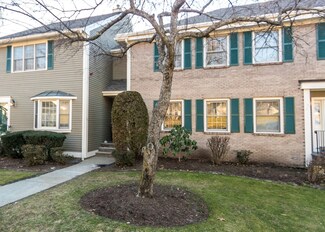 501 Lexington St Unit 59, Waltham, MA 02452