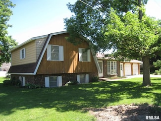 307 10th Ave S, Cordova, IL 61242