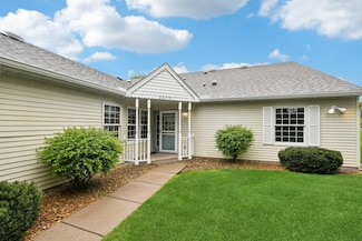 6879 Inverness Trail, Inver Grove Heights, MN 55077