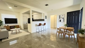 720 82nd St Unit 718, Miami Beach, FL 33141