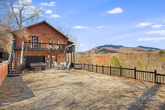 1414 Beaverdam St, Canton, NC 28716