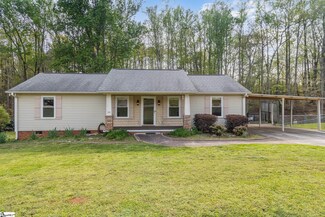 110 Trenton Rd, Gaffney, SC 29340