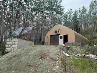3854 Frenchman Rd, Fairbanks, AK 99709
