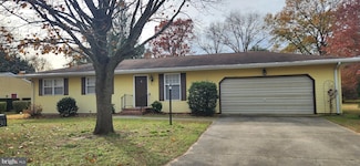 30 Tischer Dr, Dover, DE 19901