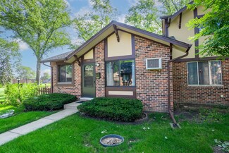 1S155 Dillon Ln Unit 8, Villa Park, IL 60181
