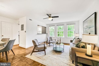 2719 Ordway St NW Unit 5, Washington, DC 20008