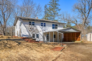 32826 Heather St NW, Cambridge, MN 55008