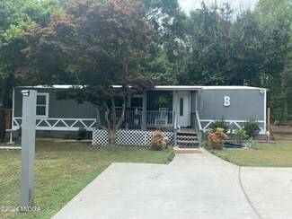 101 Ryan Ct, Warner Robins, GA 31088