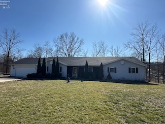 37387 Giles Rd, Grafton, OH 44044