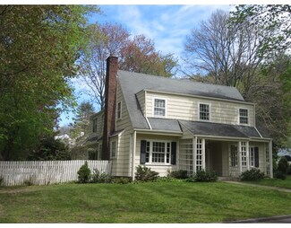 92 Dover Rd, Wellesley, MA 02482