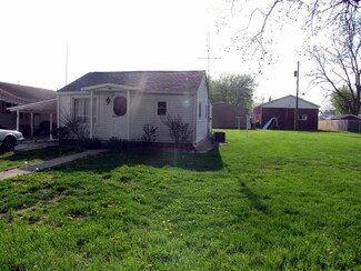 311 S 3rd Ave, Haubstadt, IN 47639