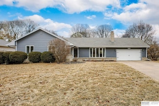 1605 N 214th St, Elkhorn, NE 68022