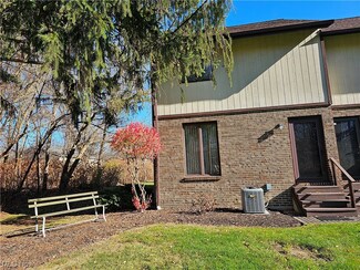 4353 Sampson Rd Unit A, Youngstown, OH 44505