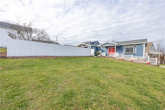 13 Trader St, Uniontown, PA 15401