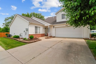 1704 Geranium Cir, Valparaiso, IN 46383