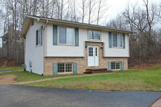 1206 Jack Pine Way, Kalamazoo, MI 49006