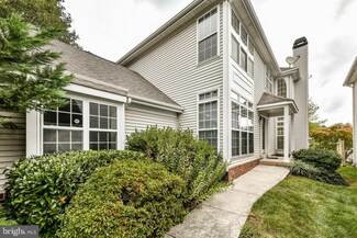 9804 Bolton Village Ct, Fairfax, VA 22032
