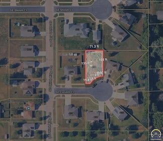 4128 SE Corinth Ct, Tecumseh Township, KS 66542