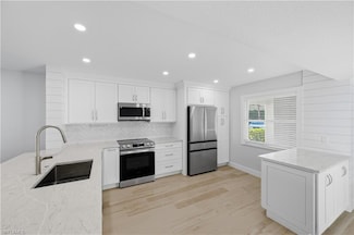 1330 Derbyshire Ct Unit 101, Naples, FL 34116