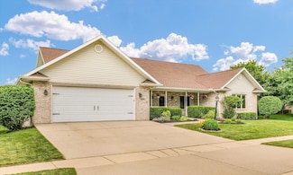 2809 Slayback St, Urbana, IL 61802