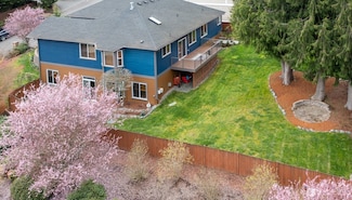 1140 Matterhorn Loop, Camano Island, WA 98282