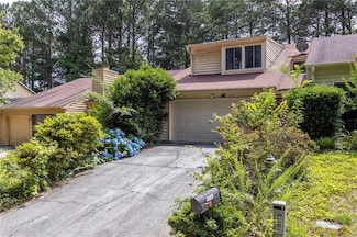 1523 Dillard Rd, Stone Mountain, GA 30088