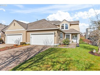 15711 NW Clubhouse Dr, Portland, OR 97229