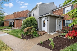 27 Red Fox Ln, Henrico, VA 23228