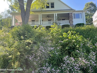 7 Birch St, Harveys Lake, PA 18618