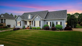 108 Saddle Creek Ct, Greer, SC 29651