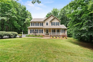 4156 Royal Ridge Ct, Louisa, VA 23093