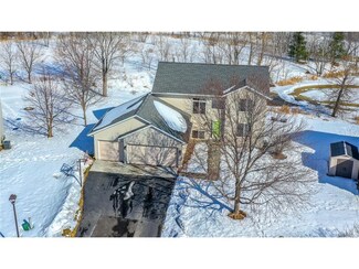 415 Durango Dr, Roberts, WI 54023
