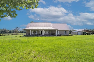 17750 NW 65th Ave, Trenton, FL 32693