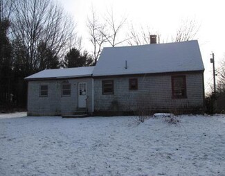 1187 Wagner Bridge, Waldoboro, ME 04572