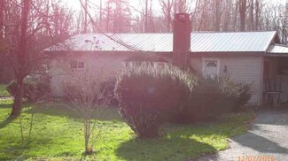 1385 Navajo Dr, Linesville, PA 16424