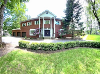 12 Sophia St, Monsey, NY 10952