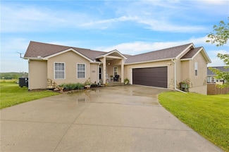 107 E 12th St, Knob Noster, MO 65336