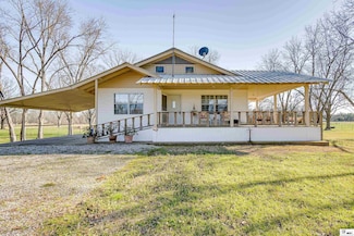 331 Hardie Rd, Jonesville, LA 71343